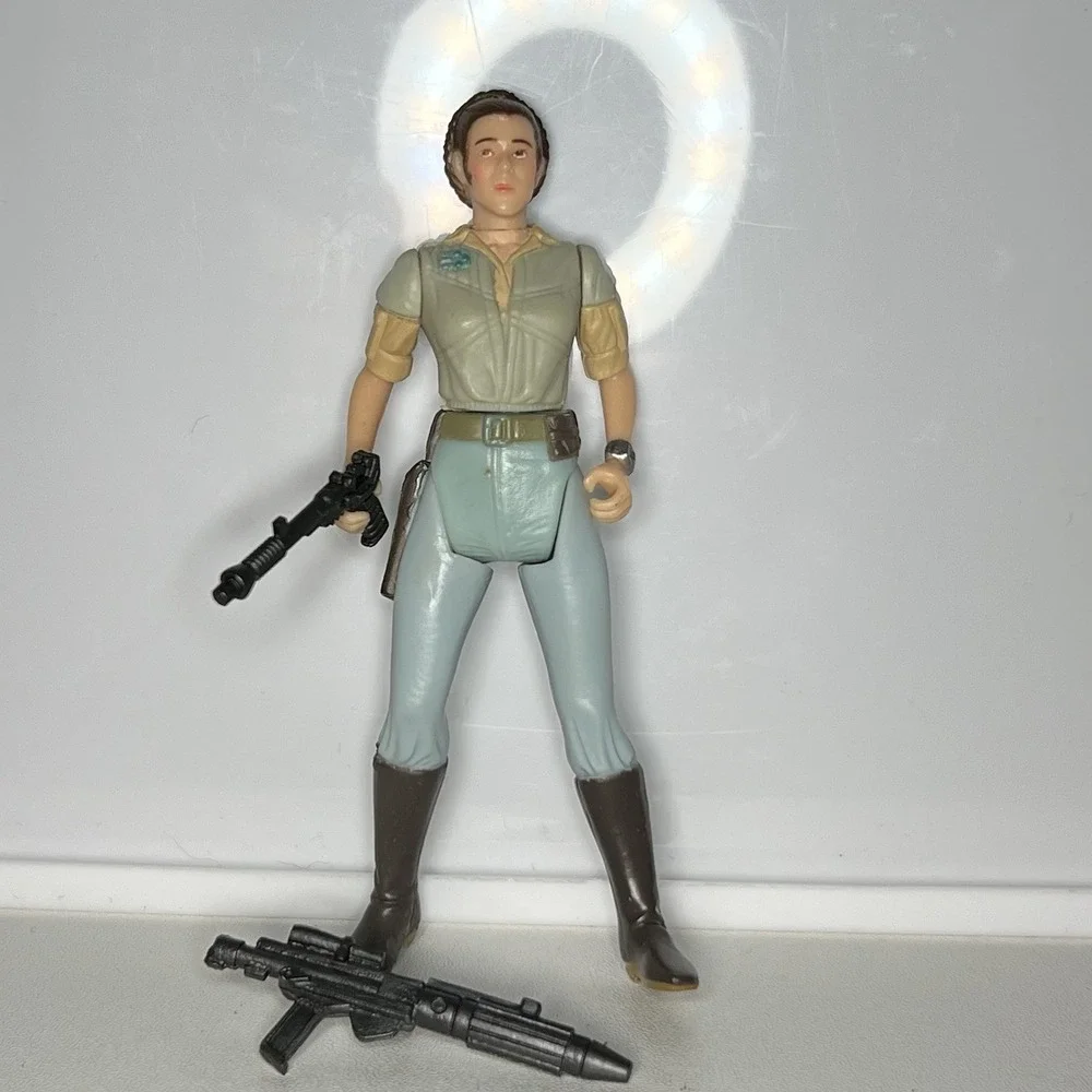 General Leia Organa action figure from the 2000 Star Wars: Power of the Jedi